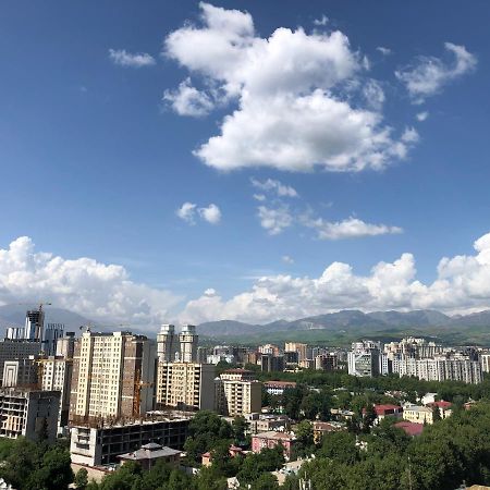 Dushanbe City View Apartment Екстериор снимка